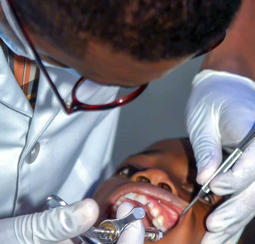 Fast and effective 1-hour teeth whitening service for instant results Northampton